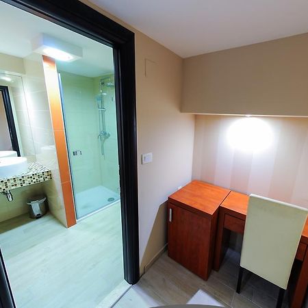 Beach Villa Bb Podstrana Kültér fotó