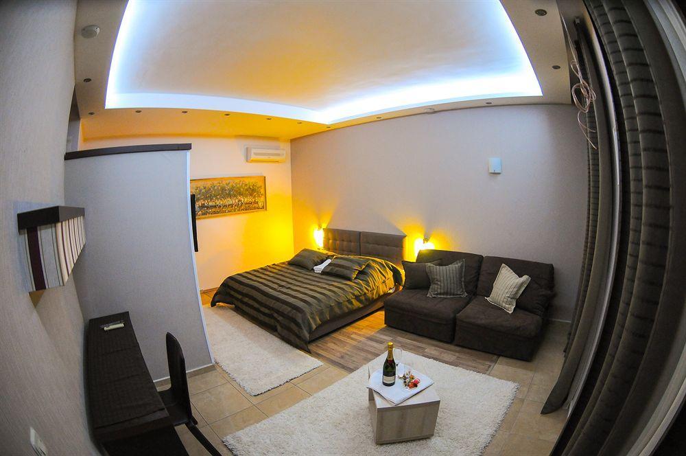 Beach Villa Bb Podstrana Kültér fotó