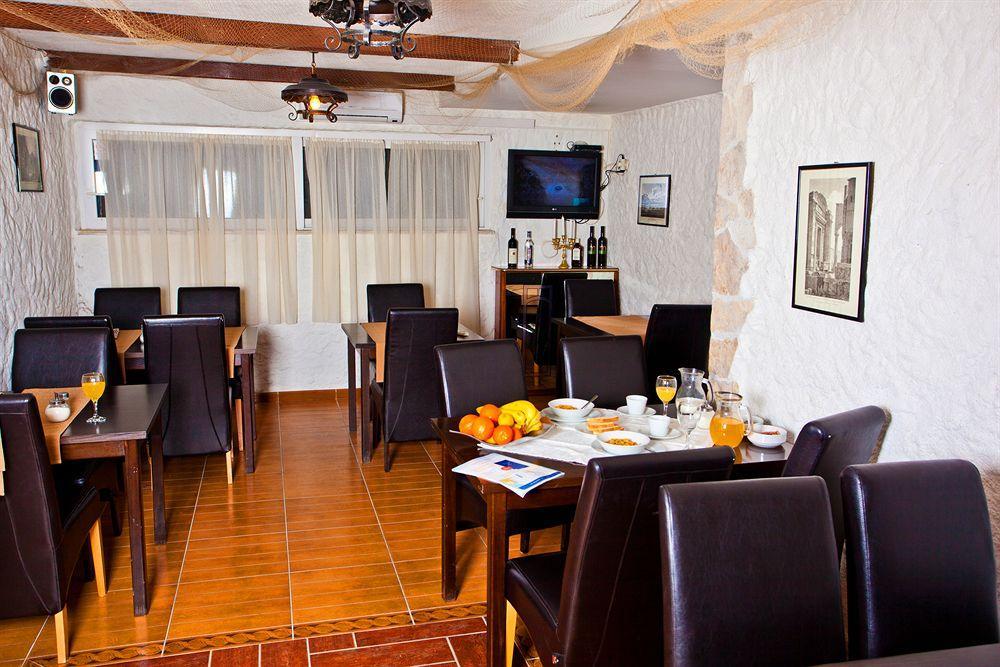 Beach Villa Bb Podstrana Kültér fotó