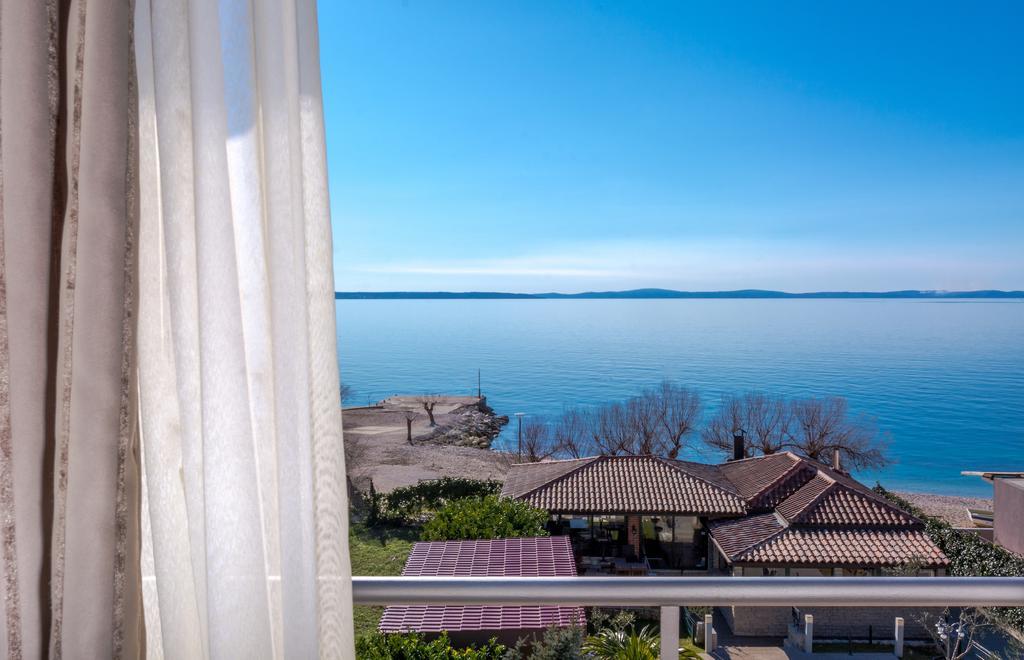 Beach Villa Bb Podstrana Kültér fotó