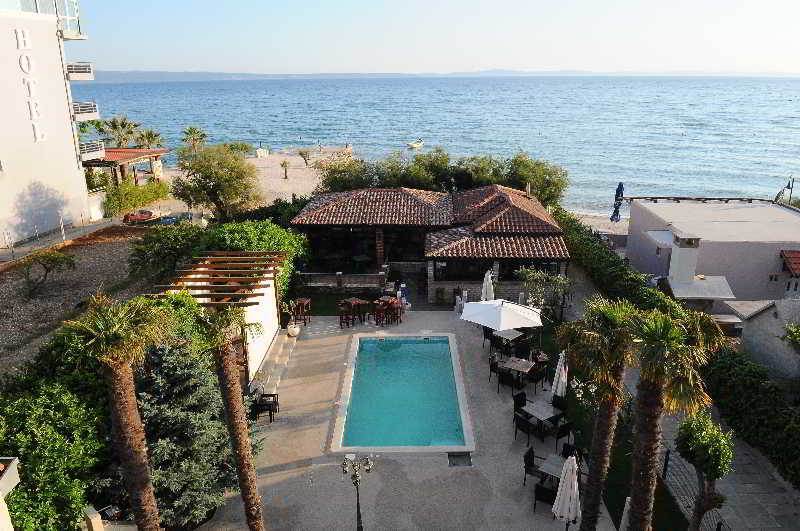 Beach Villa Bb Podstrana Kültér fotó