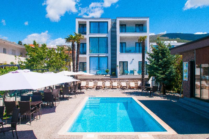 Beach Villa Bb Podstrana Kültér fotó