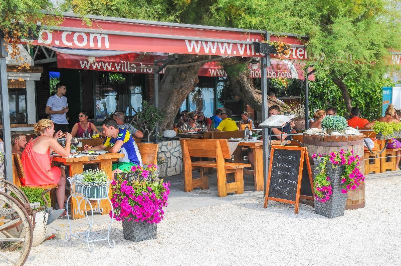 Beach Villa Bb Podstrana Kültér fotó