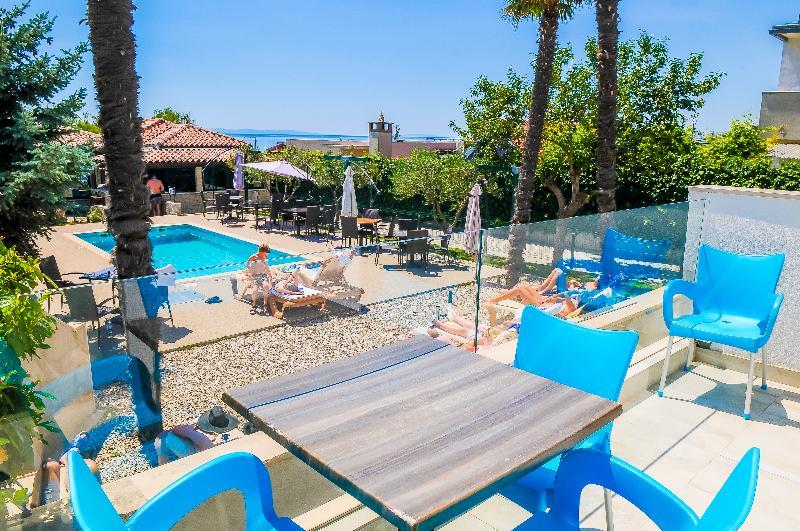 Beach Villa Bb Podstrana Kültér fotó