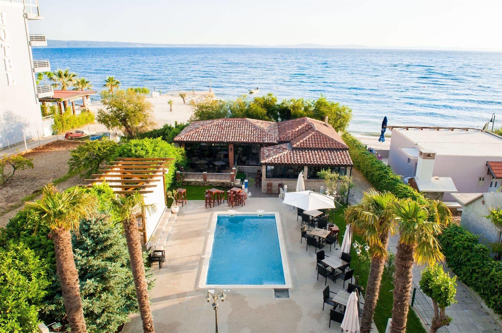 Beach Villa Bb Podstrana Kültér fotó