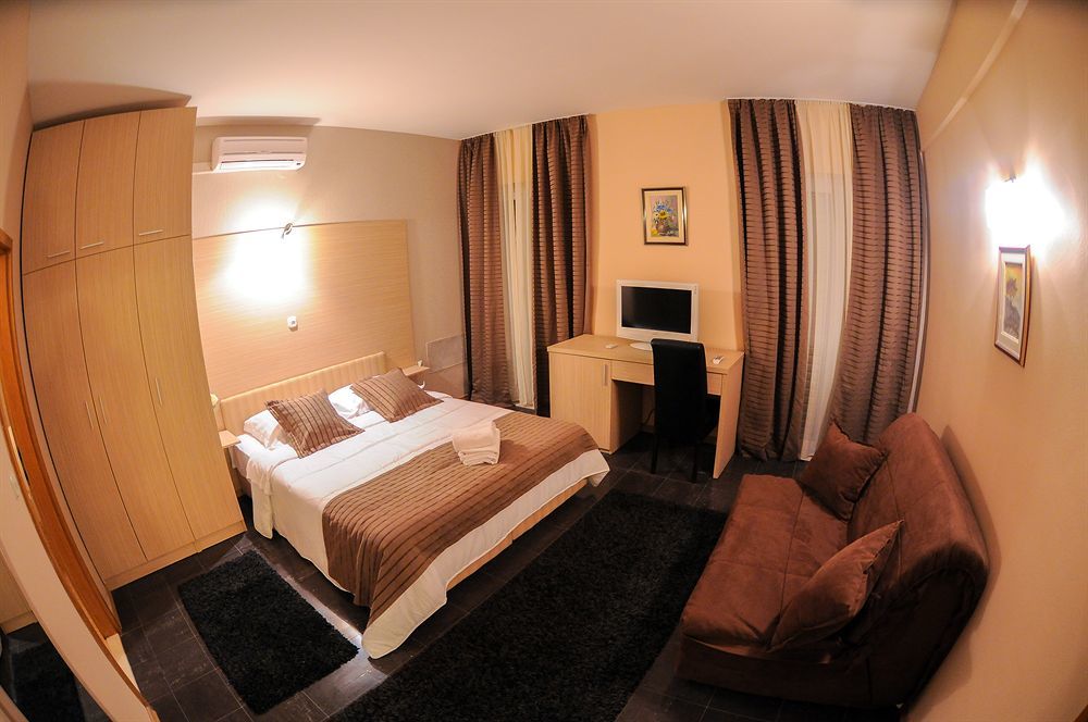 Beach Villa Bb Podstrana Kültér fotó