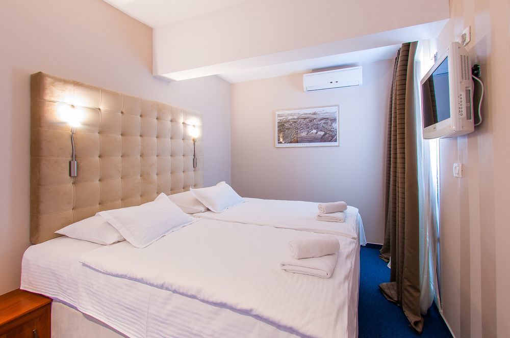 Beach Villa Bb Podstrana Kültér fotó